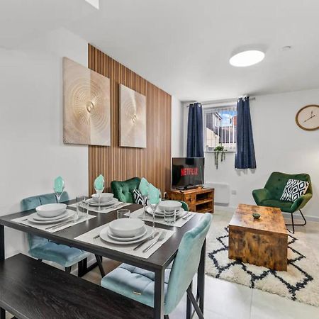 A Stylish Luxury 2 Bedroom Duplex Apartment Cardiff Exterior photo